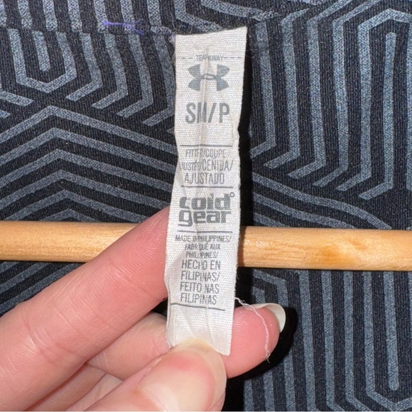 Under Armour ColdGear Infrared Jacket Women’s Size Small - Picture 10 of 11